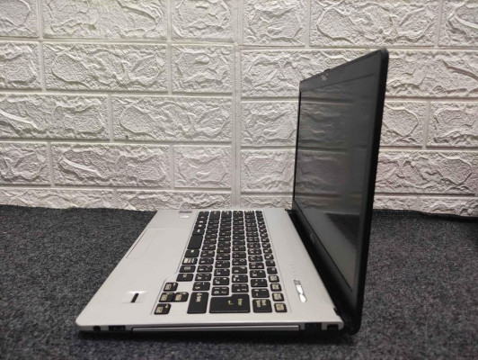 Fujitsu Lifebook s904/j SLIM