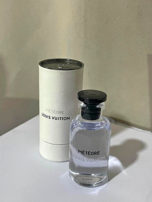 Brand New Original Louis Vuitton Bottle Meteore (10ml)