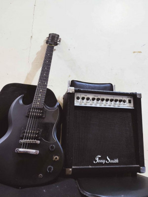 EPIPHONE SG ELECTRIC GUITAR & AMPLIFIER 30 WATTS TONY SMITH