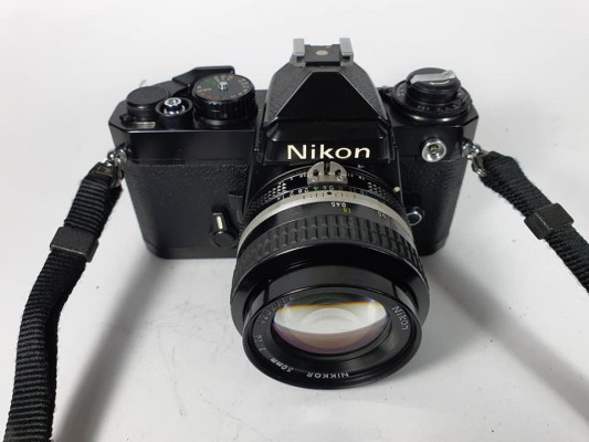 Nikon FE 50mm 1.4 ai