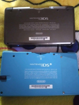 FOR SALE Nintendo 3DS and DSi w/Full of Games