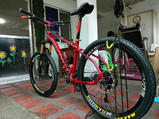 𝙍𝙐𝙎𝙃! 🚲 MOUNTAIN BIKE FOR SALE! 🚲 (Branded parts: Shimano, La Bici, Mob, D