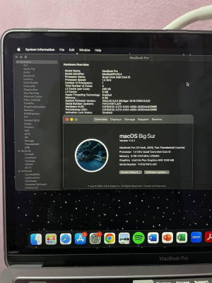 MACBOOK PRO 2019 w/ TOUCHBAR