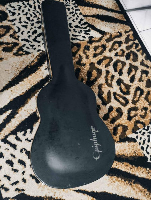 Epiphone DR-100 Full-sized Mahogany Dreadnought Acoustic Guitar