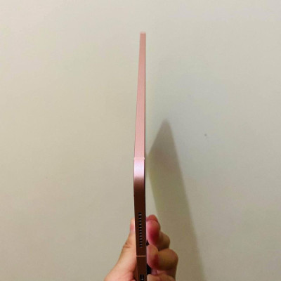 iPad Air 4 with Sim Slot