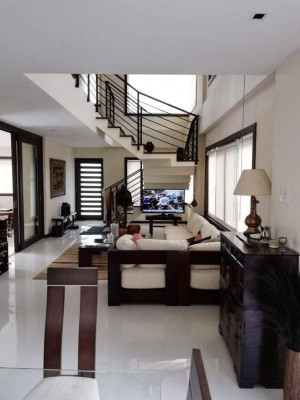 House and Lot For Sale