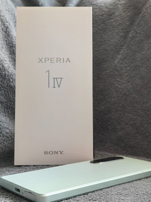 Sony Xperia 1 iv 512 GB Ice White Flawless Condition