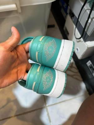 Air Jordan 1 Low Washed Teal