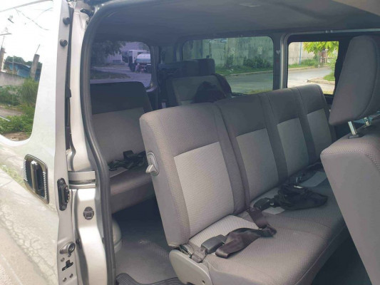 2019 Toyota commuter deluxe