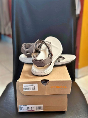 Merrell Sandals For Sale‼️‼️‼️