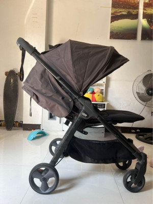 Mamas & Papas Armadillo Stroller