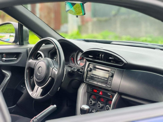 2013 Toyota gt 86 trd original w/ upgrades