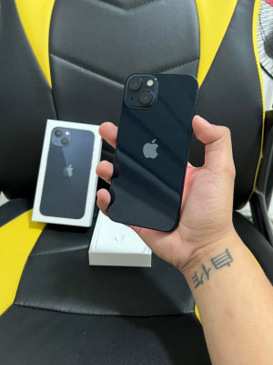 Iphone 13 128gb 5days old