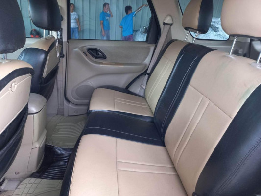 2005 Ford escape suv matic