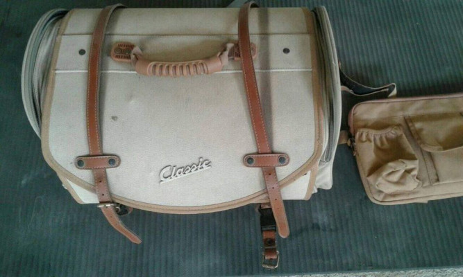 Classic Vespa Tour Bags