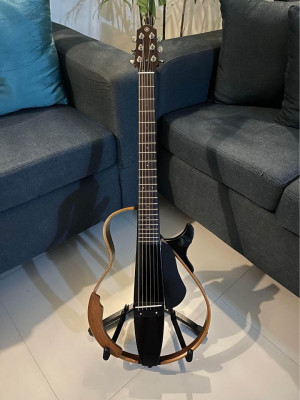 Yamaha SLG200S (silent Guitar)