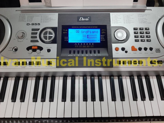 Davis D-955 61 Key with Touch Function Electronic Keyboard