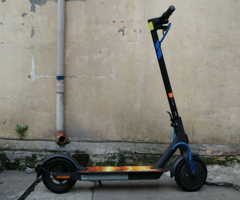 Xiaomi electric scooter essential