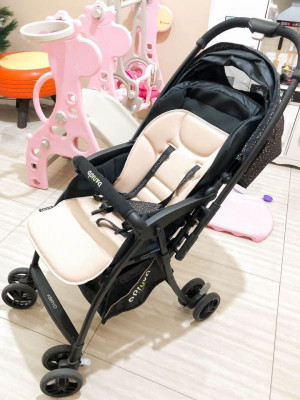 Selling our Apruva Keiryo Lightweight Reversible Stroller