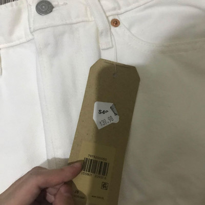 Levis white denim skirt