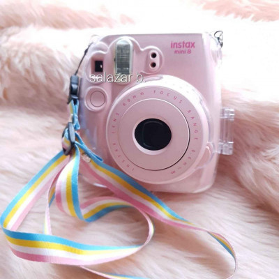Fujifilm Instax Mini 8 in Pink with Clear Hard Case