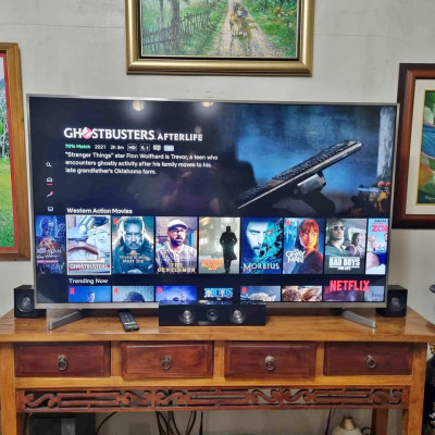 Devant 55-Inch Smart TV with Sound Bar