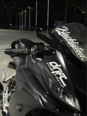 2023 Yamah r15 155 vva matte black