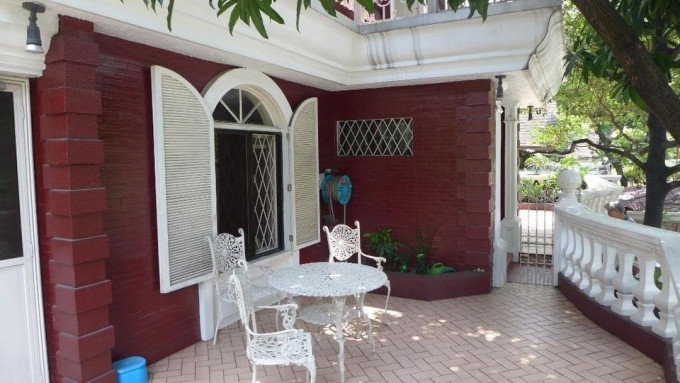 HOUSE AND LOT FOR SALE!!!