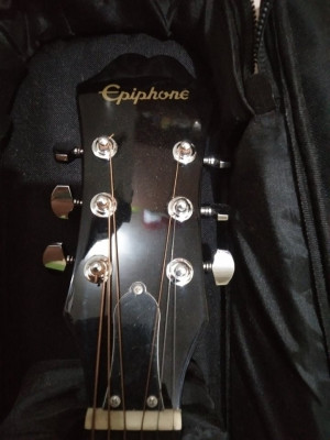 Epiphone DR100 Acoustic Guitar