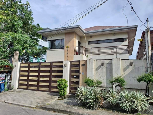 House and Lot For Sale in Mandaluyong