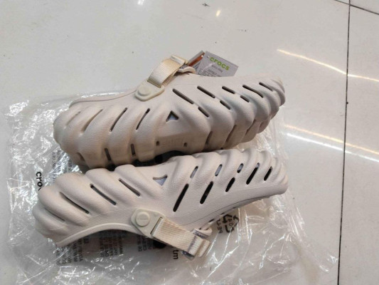 Crocs Echo Clog For Men And Women