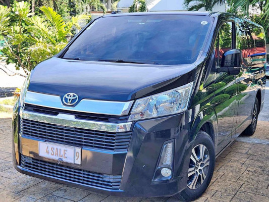 2019 Toyota gl grandia