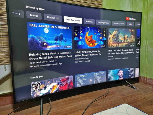 Samsung 65 Inches Curved Smart TV UA65RU7300GXXP