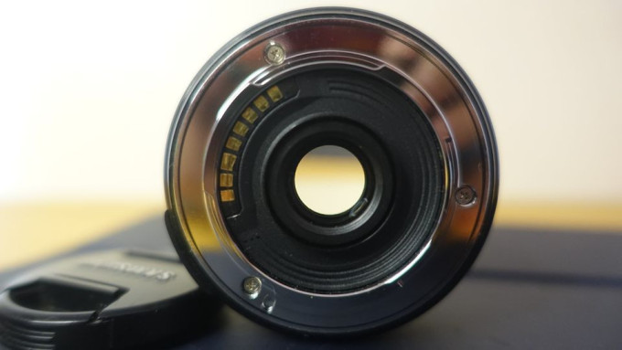Rush Samsung NX300 Mirrorless Camera WIFI NFC with 16mm Pancake Lens
