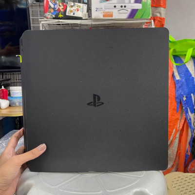 Ps4 For sale!