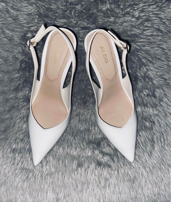 PRELOVED WOMEN’S HEELED SHOES (ALDO)