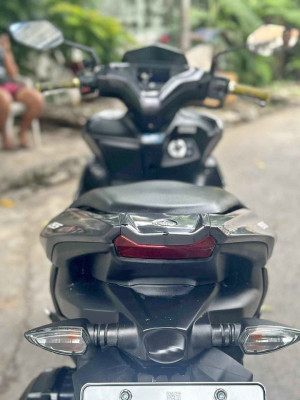 2022 Yamaha aerox v2 non abs y-connect