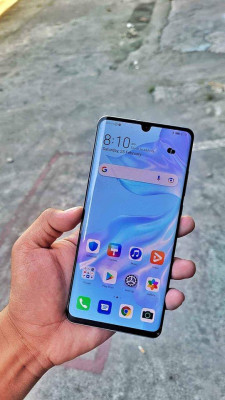 Huawei P30 Pro 50x ZOOM Leica Optics Camera FLAGSHIP PHONE