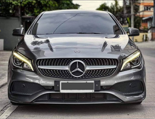 2018 Mercedes-Benz c200 amg