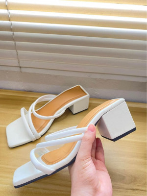 AUTHENTIC WHITE HEELS SANDALS