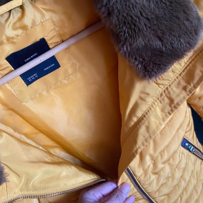 💛 ZARA Thick Mustard Winter Jacket