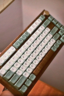 Fekker IK75 Mechanical Keyboard