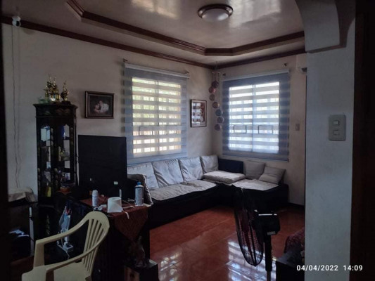 House anLot area:120 sqm Floor Area: 6x8 mtr 2 bedrooms,1 toilet and bath 1d Lot