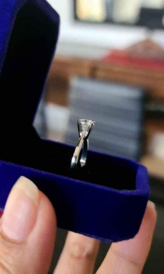 .75 Carat Solitaire Diamond Ring Platinum 900 Size 6.25
