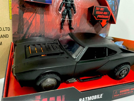 THE BATMAN BATMOBILE 2022 (MISB) By Spinmaster