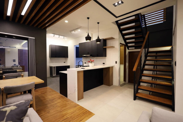 ASIAN INDUSTRIAL HOUSE FOR SALE