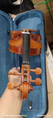 Violin High Class