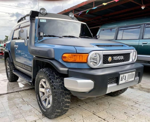 2014 TOYOTA FJ CRUISER 4X4