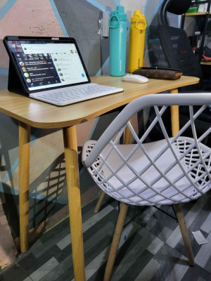 Scandi Table & Grid Chair Onhand ‼️