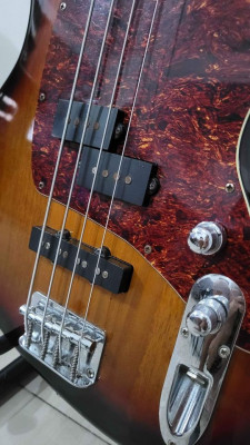 Ibanez TMB100 - Tri Fade Burst (Bass Guitar)